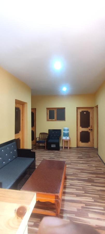 Noor Guest House Leh Buitenkant foto