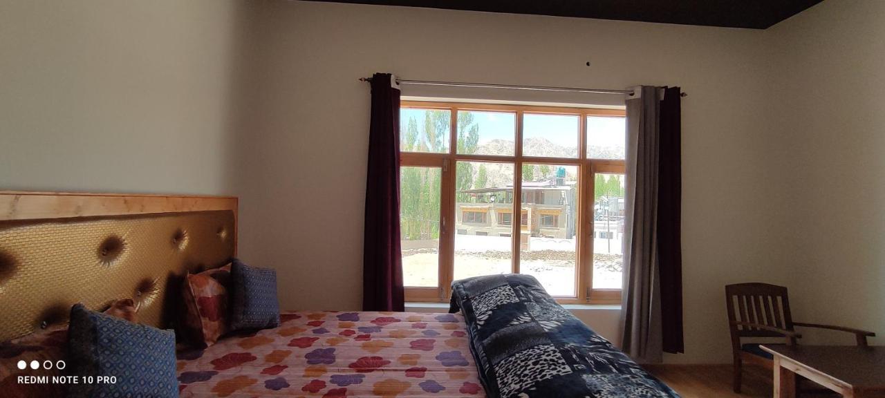 Noor Guest House Leh Buitenkant foto